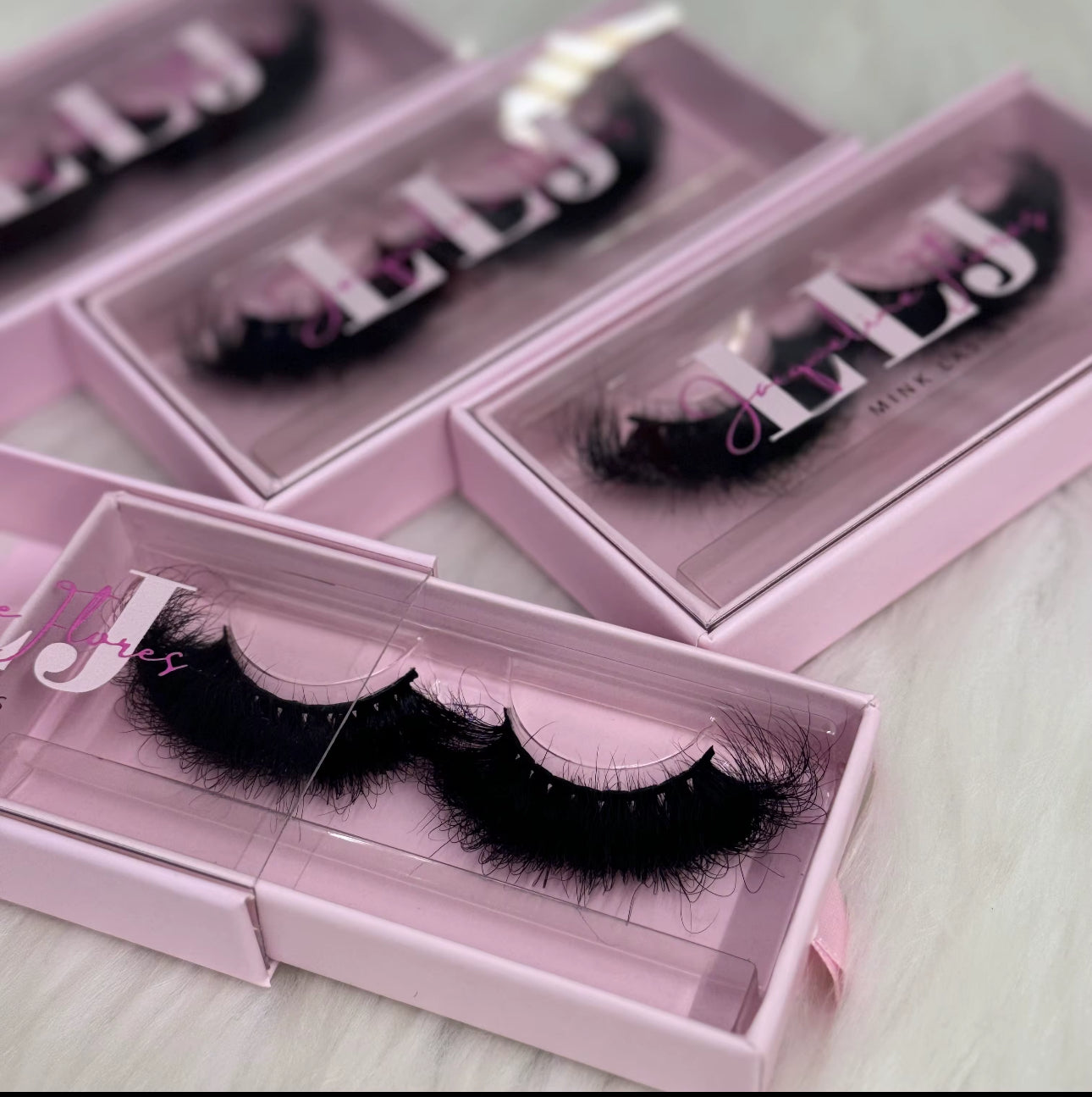 Lashes